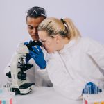 Métiers de la biologie paient bien